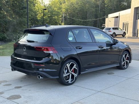 New 2025 Volkswagen GTI SE image 9
