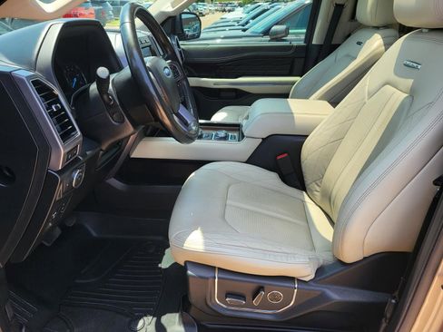 Used 2020 Ford Expedition Platinum AWD/4WD image 23