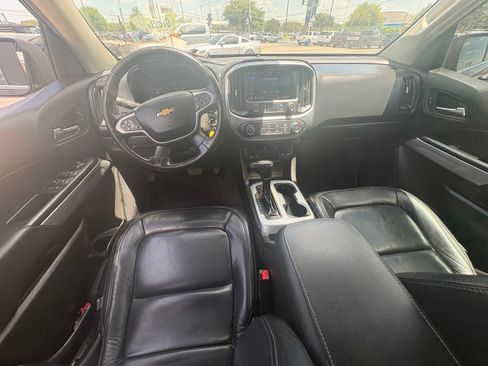 Used 2021 Chevrolet Colorado LT w/ LT Convenience Package RWD image 7