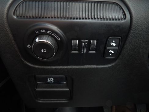 Used 2024 Jeep Wagoneer 4WD w/ Premium Group I image 26