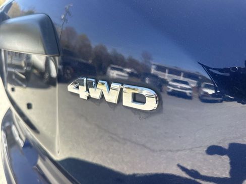 Used 2010 Honda CR-V LX image 22