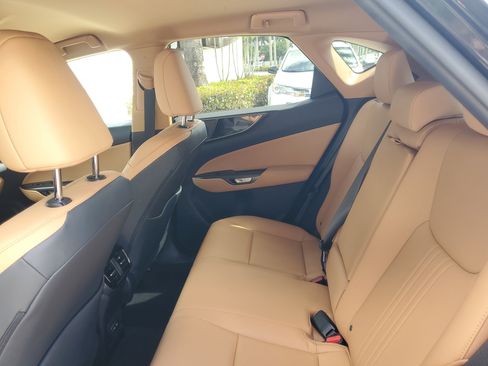 Used 2025 Lexus NX 250 FWD w/ Towing Package (2000 Lbs) image 13