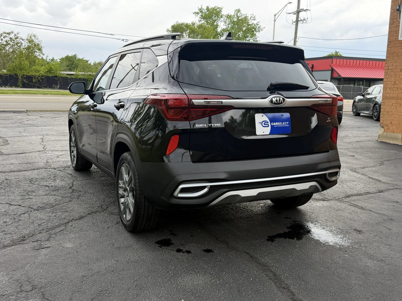 Used 2021 Kia Seltos S AWD/4WD image 4