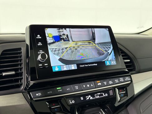 New 2026 Honda Odyssey EX-L image 24