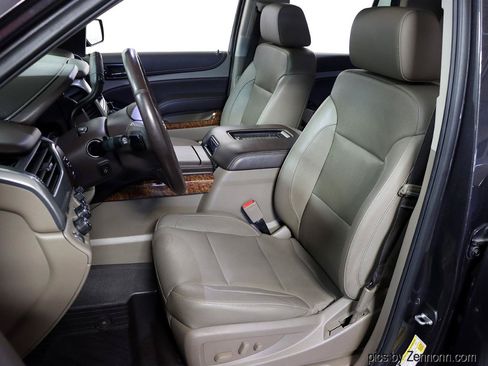 Used 2017 Chevrolet Tahoe Premier AWD/4WD image 9