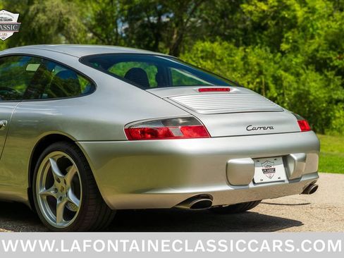 Used 2002 Porsche 911 Carrera RWD image 23