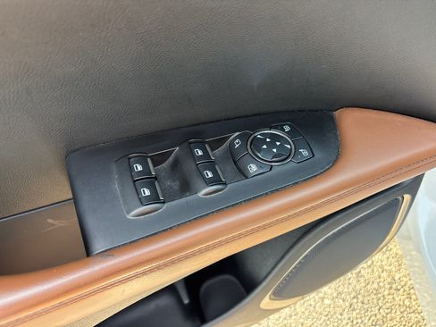 Used 2023 Lincoln Nautilus Reserve AWD/4WD image 13
