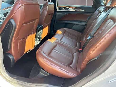 Used 2020 Lincoln MKZ Reserve w/ Elements Package AWD/4WD image 11