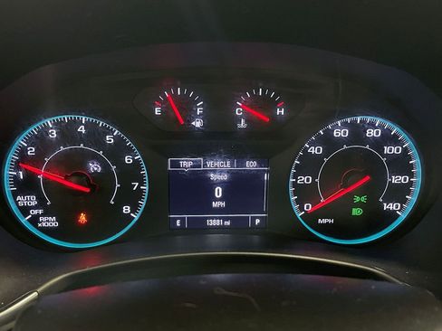 Used 2024 Chevrolet Equinox LS AWD/4WD image 30