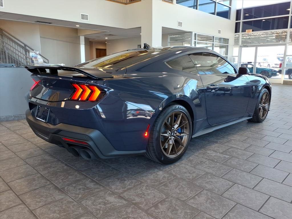 Used 2025 Ford Mustang Dark Horse RWD image 3