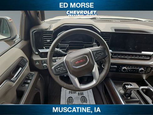 Used 2024 GMC Sierra 1500 SLT w/ SLT Premium Plus Package AWD/4WD image 14