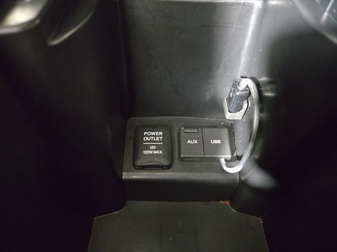 Used 2011 Honda Accord EX-L image 28