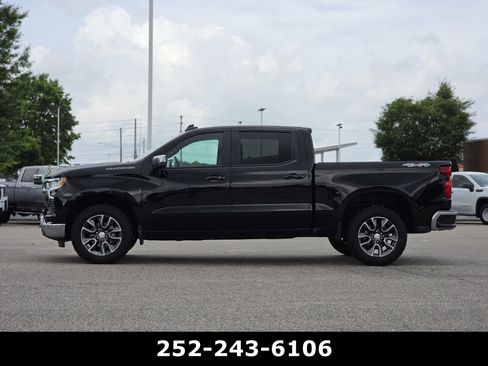 Used 2023 Chevrolet Silverado 1500 LT w/ All Star Edition Plus AWD/4WD image 4