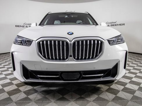 Used 2026 BMW X5 sDrive40i w/ Climate Comfort Package RWD image 5