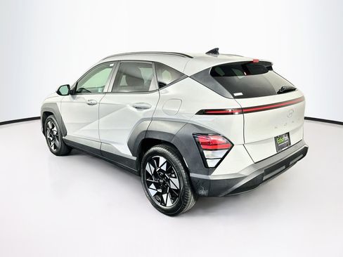 Used 2025 Hyundai Kona SEL FWD image 5