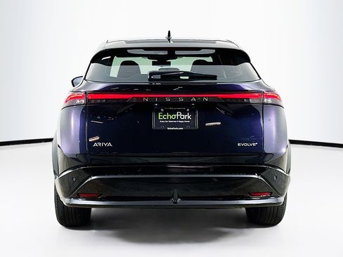 Used 2024 Nissan Ariya FWD image 7