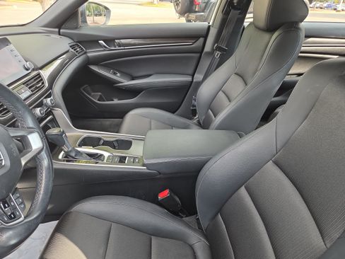 Used 2022 Honda Accord Sport image 10