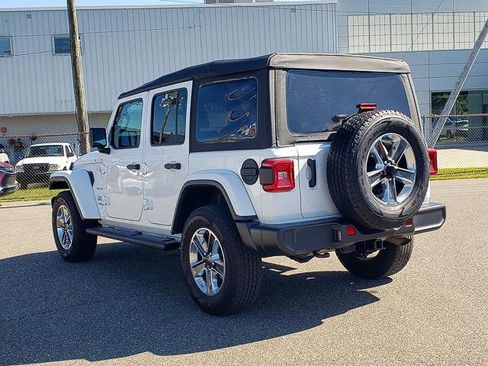Used 2021 Jeep Wrangler Unlimited Sahara image 5