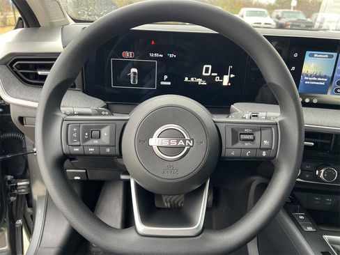 New 2026 Nissan Kicks S image 9