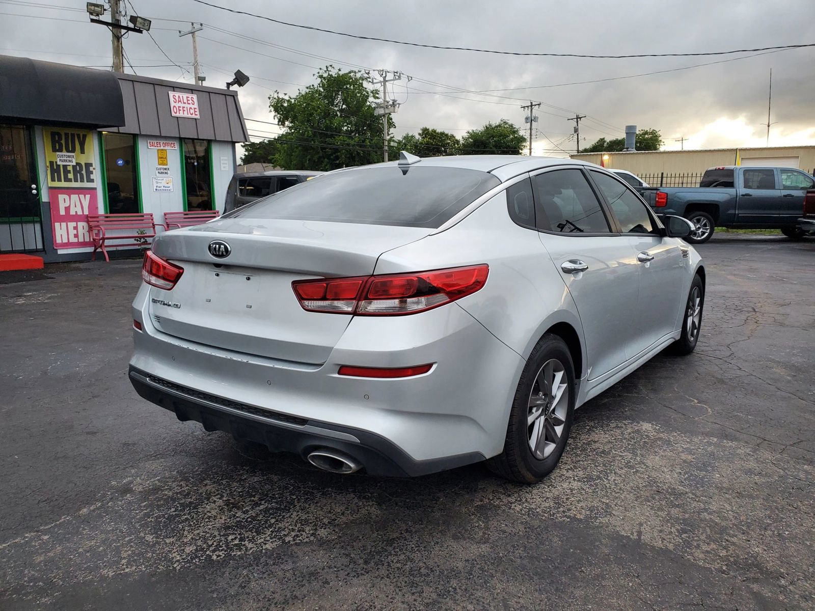 Used 2020 Kia Optima LX FWD image 6