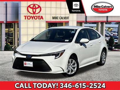 Certified 2025 Toyota Corolla LE