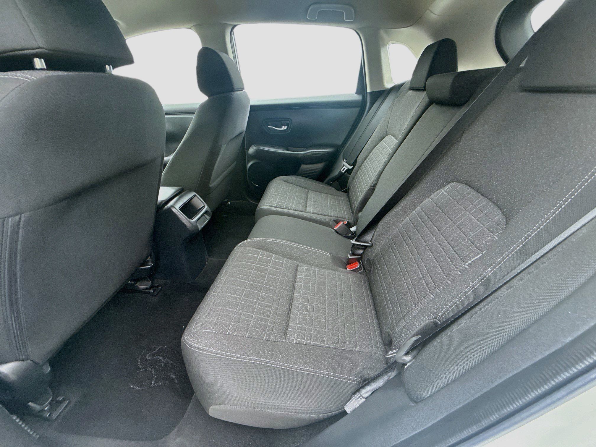 Used 2024 Honda HR-V LX image 21