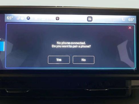 Used 2025 Jeep Wrangler Unlimited Sahara w/ Safety Group image 41