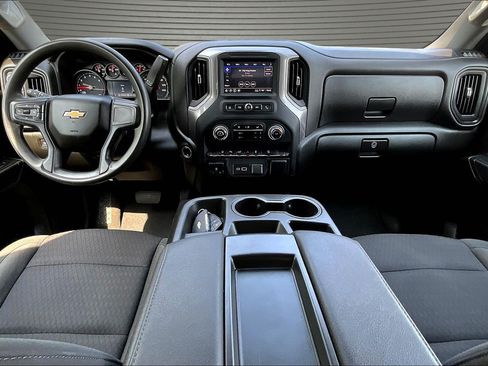 Used 2024 Chevrolet Silverado 2500 Custom w/ Custom Value Package AWD/4WD image 8