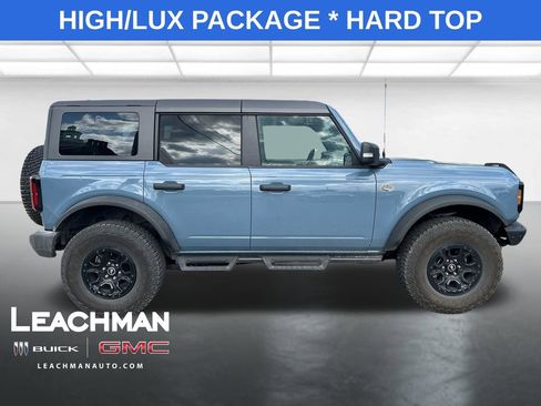 Used 2024 Ford Bronco Wildtrak image 2