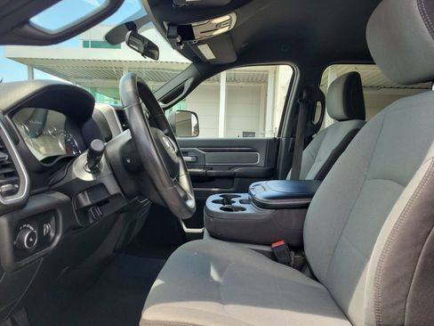 Used 2022 RAM 2500 Big Horn AWD/4WD image 13