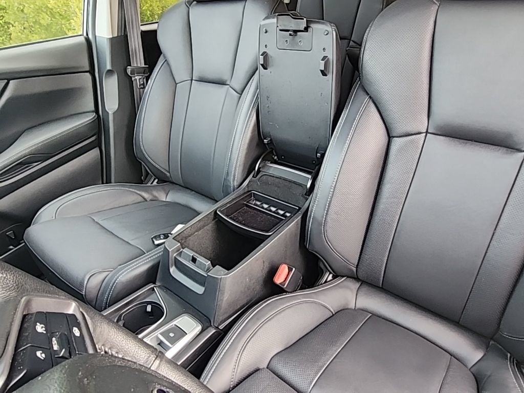 Used 2023 Subaru Ascent Limited AWD/4WD image 21