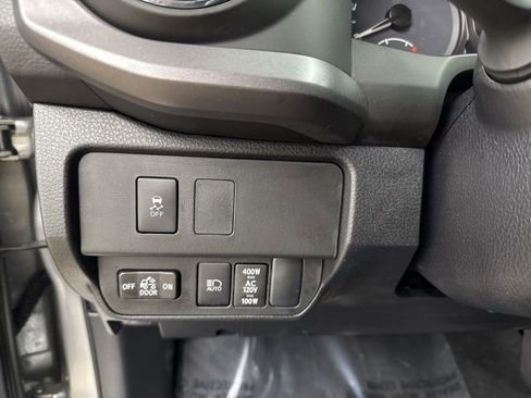 Used 2023 Toyota Tacoma TRD Sport image 27