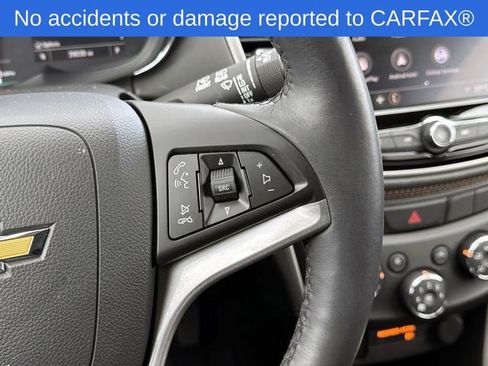 Certified 2022 Chevrolet Trax LT w/ Driver Confidence Package image 25