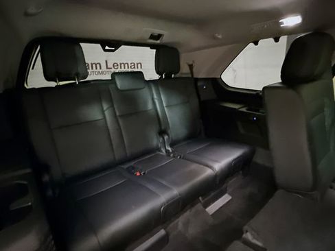 Used 2023 Toyota Sequoia Limited image 28