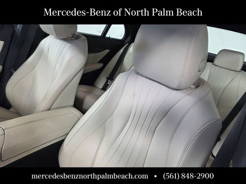 Used 2018 Mercedes-Benz E 400 4MATIC Sedan image 11
