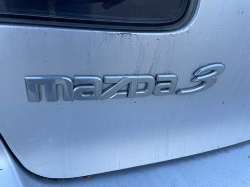 Used 2008 MAZDA MAZDA3 i Touring Value FWD image 11