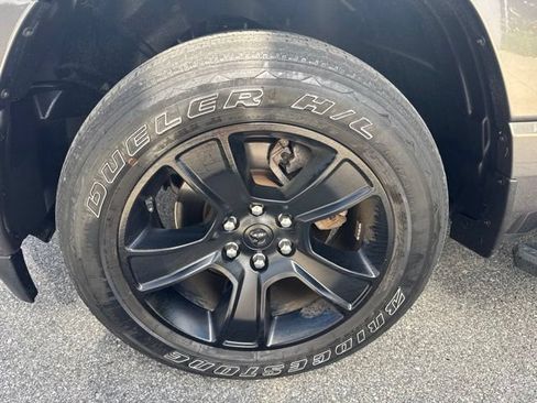 Used 2023 RAM 1500 Big Horn AWD/4WD image 8
