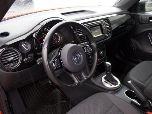 Used 2016 Volkswagen Beetle 1.8T S image 10