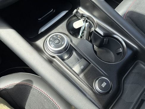 Used 2025 Ford Explorer ST image 26