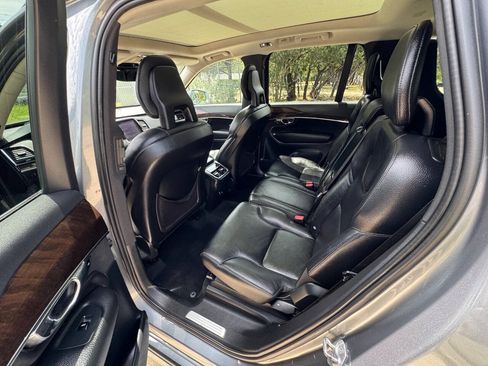 Used 2017 Volvo XC90 T6 Momentum w/ Vision Package AWD/4WD image 38