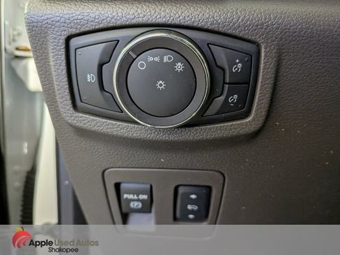 Used 2018 Ford Expedition Limited w/ Equipment Group 301A AWD/4WD image 39