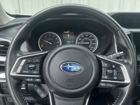 Used 2023 Subaru Forester Premium AWD/4WD image 20