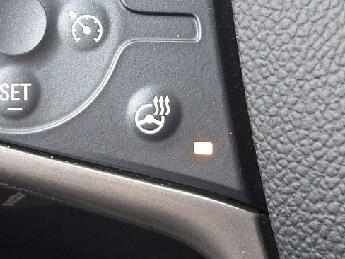 Used 2019 Chevrolet Colorado Z71 image 26