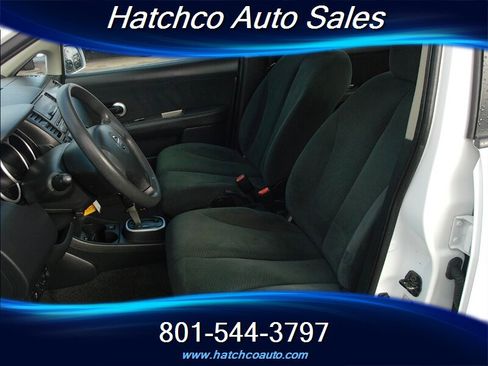 Used 2012 Nissan Versa 1.8 S image 11