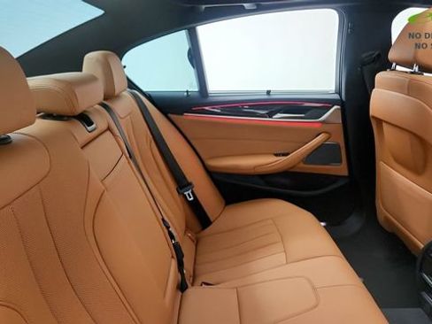 Used 2023 BMW 530i w/ Executive Package RWD image 37