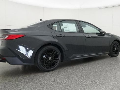 New 2026 Toyota Camry SE image 25