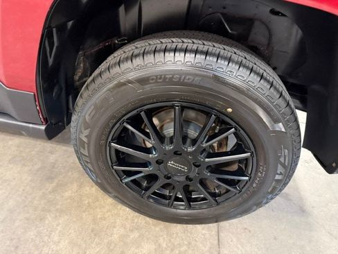 Used 2016 Jeep Patriot Sport w/ Power Value Group AWD/4WD image 28