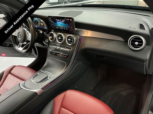Used 2020 Mercedes-Benz GLC 300 4MATIC Coupe image 31