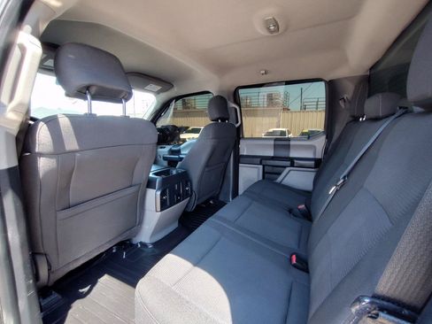 Used 2017 Ford F150 XL w/ Equipment Group 101A Mid AWD/4WD image 32