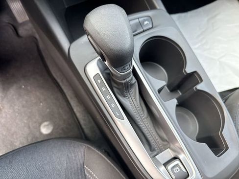 Used 2024 Chevrolet Trax LS image 22